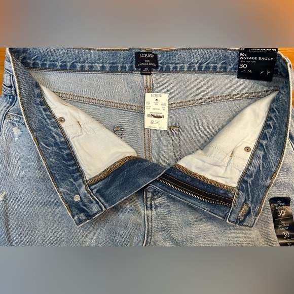 NWT J. Crew Factory 90s Vintage Baggy Jean in Light Blue Wash, Distressed, 30 - Picture 9 of 14